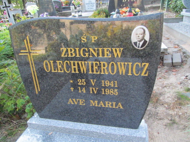 Zbigniew Olechwierowicz 1941 Szczecinek - Grobonet - Wyszukiwarka osób pochowanych