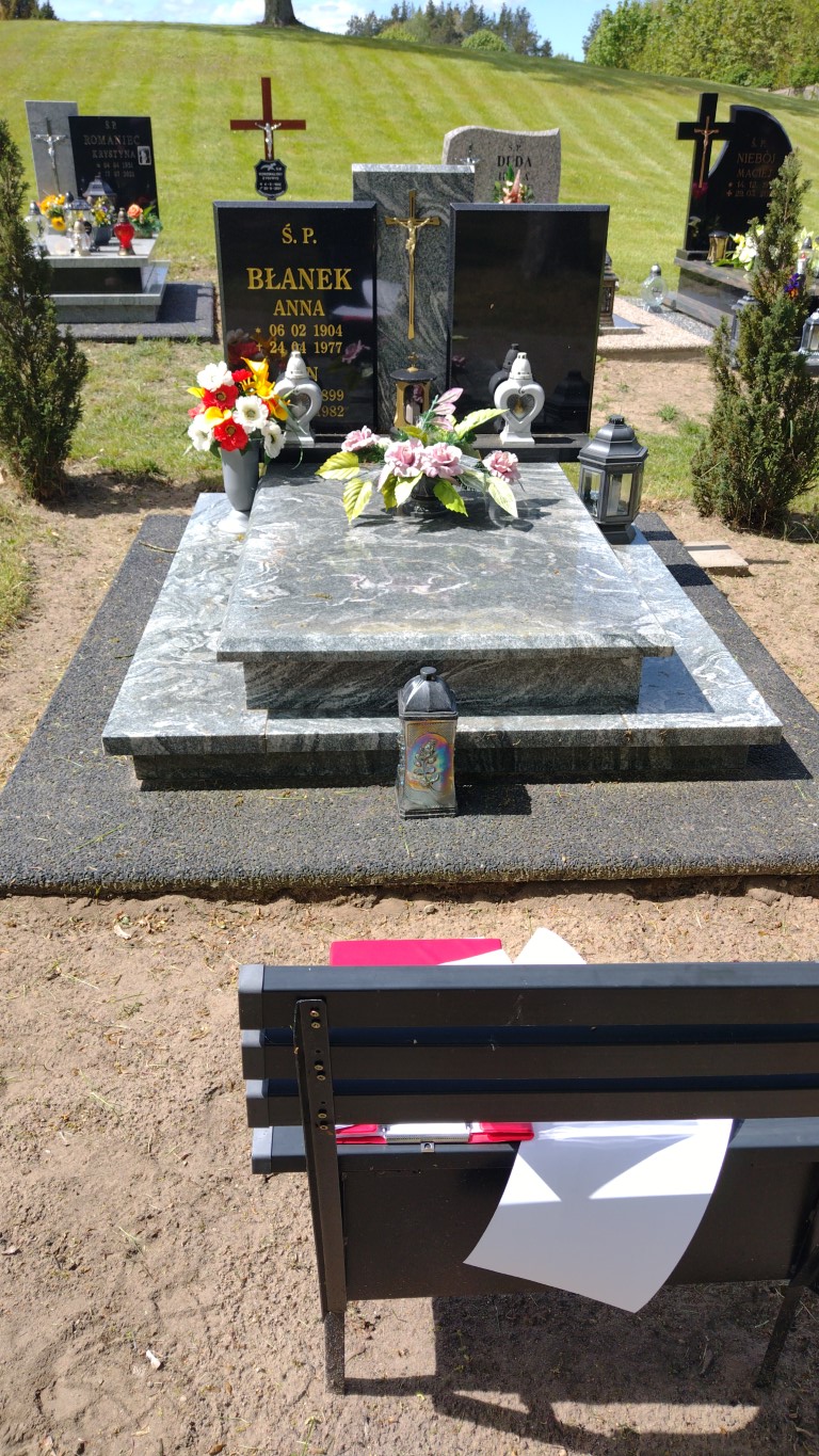 Grób Hildegarda Miazga