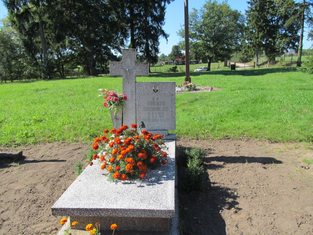 Grób Edward Suchodolski