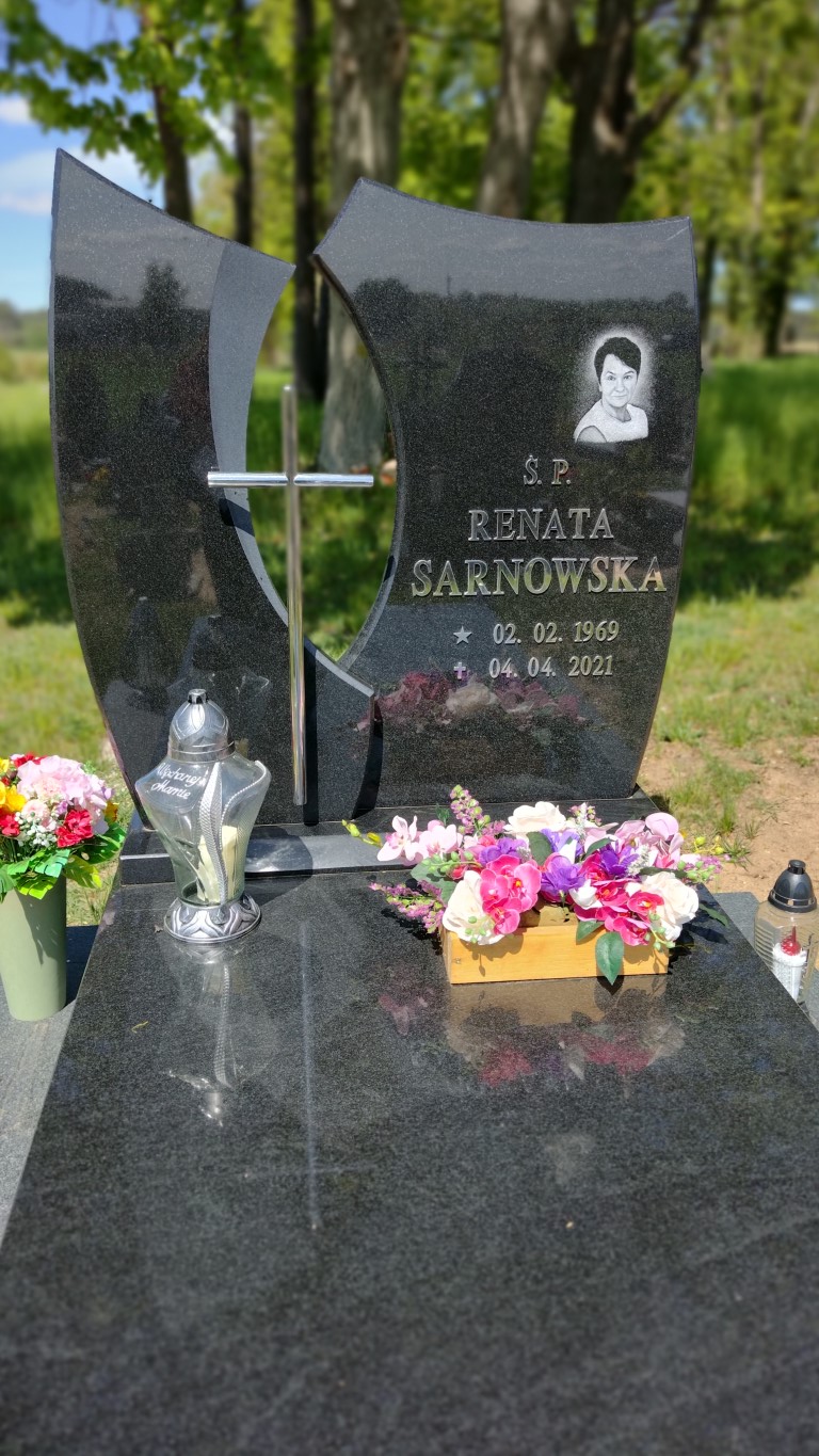 Renata Sarnowska 1969 Szczecinek - Grobonet - Wyszukiwarka osób pochowanych